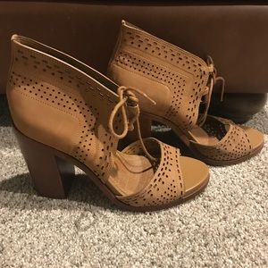 Gianni Bini Heels